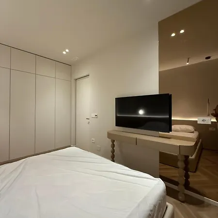 Eagle Appartement *